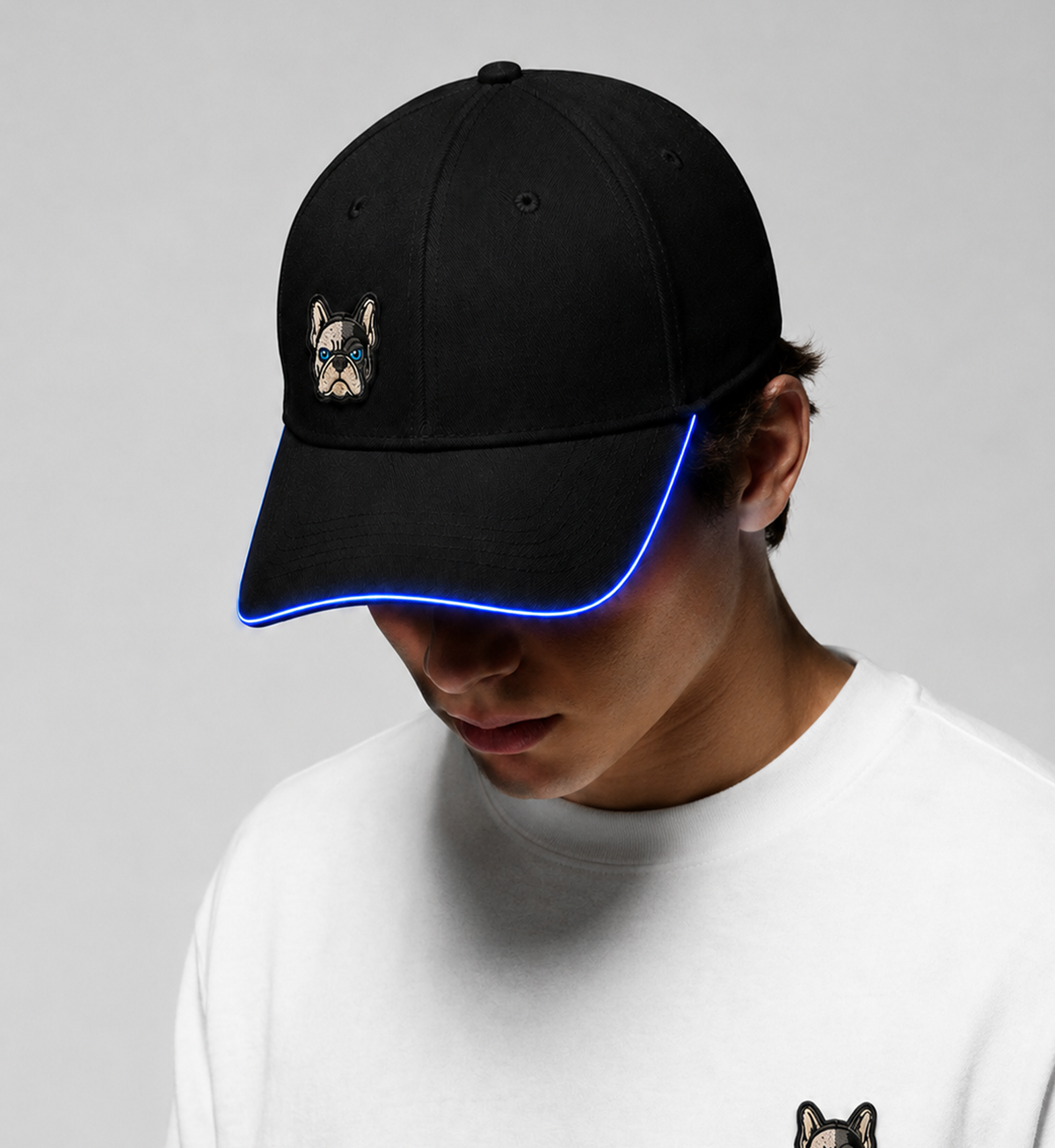 2FANGS - MULTICOLOR LED FRONT-RIGHT EMBROIDERED LOGO CAP "Q DANGEROUS"